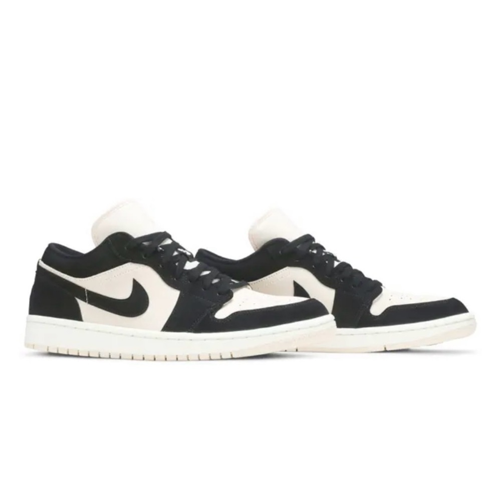 AIR JORDAN 1 Low Black Guava Ice Women’s size 9.5
